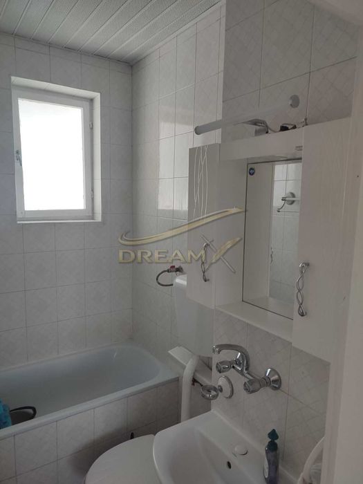 Етаж от къща под наем в Христо Смирненски! 7710077