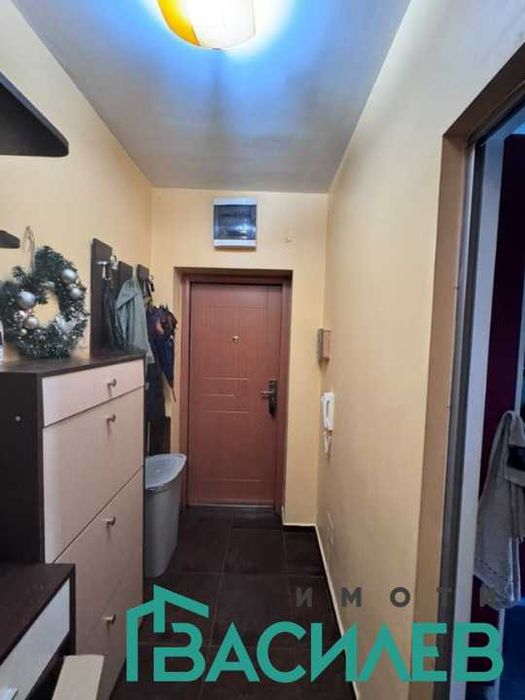 Продава се Тристаен апартамент в София, Център - 91 кв.м за 1297 €/кв.м - Снимка #12