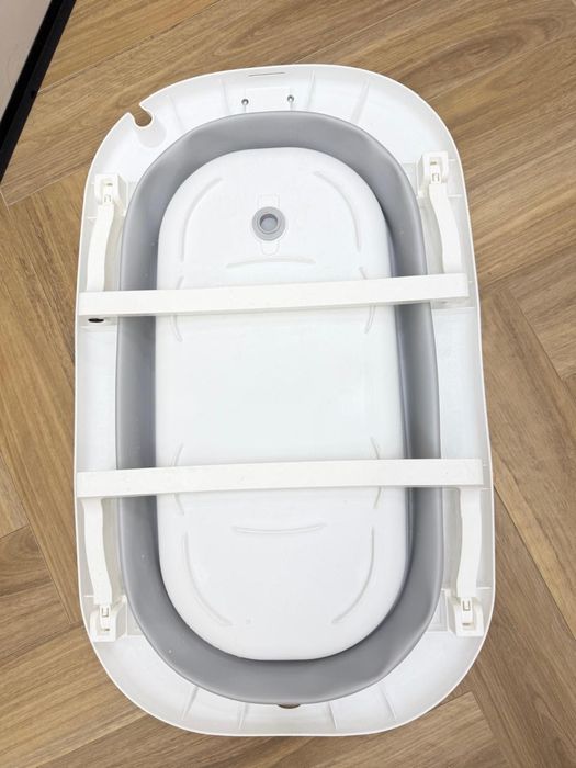 Детская ванна с термометром