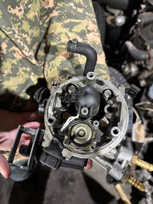 Моновпрыск гольф 3 пассат б3