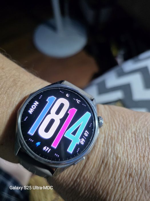 Vând smartwatch Huawei watch gt 6