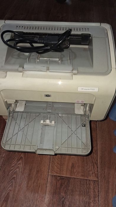 Принтер HP Laser Jet 1102 б/у - 40000