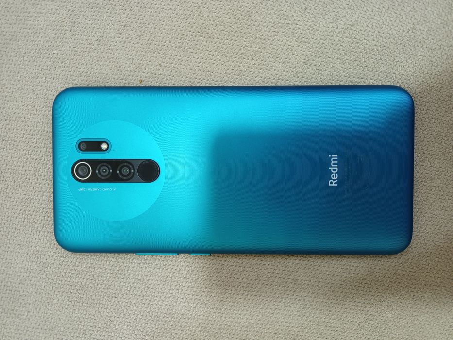 Телефон  Redmi 9