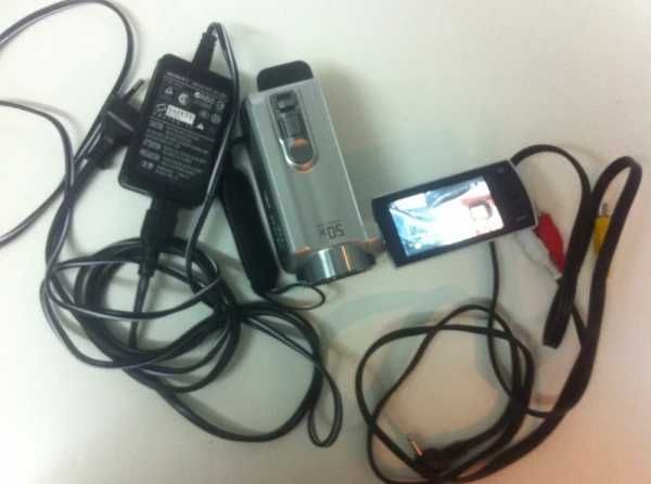Camera video Sony DCR-SR15E de 80 gb ,