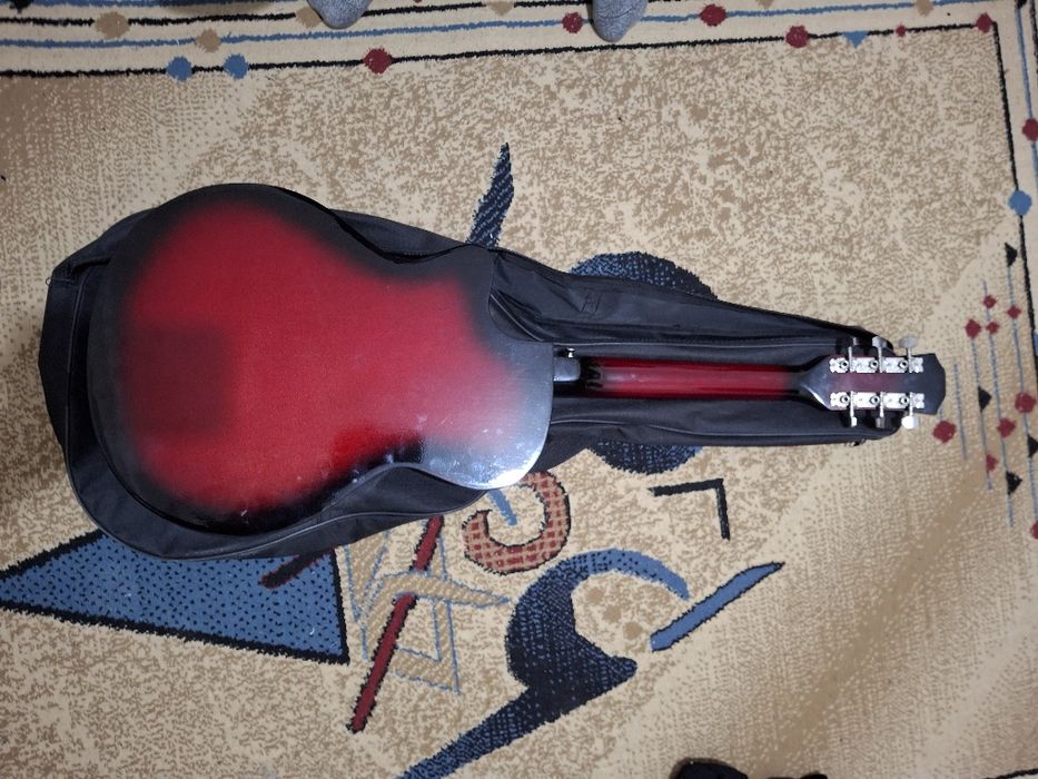 Гитара  сатылады