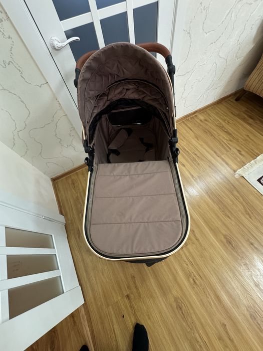 Продам коляску Ining Baby