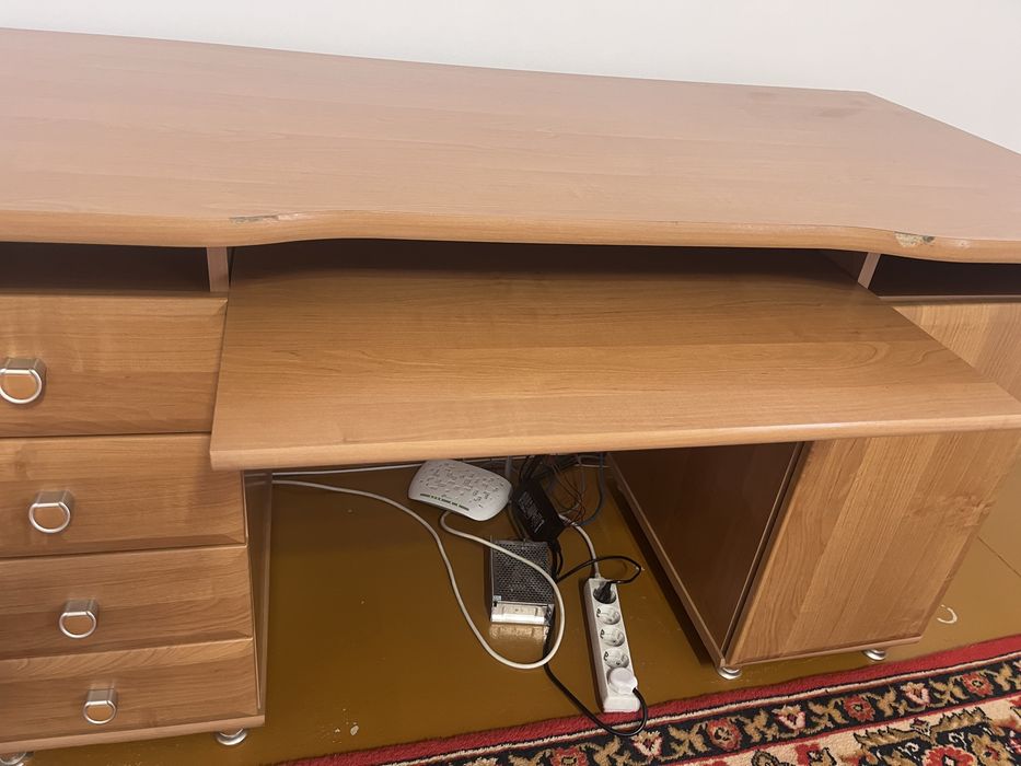 Продам офисный стол