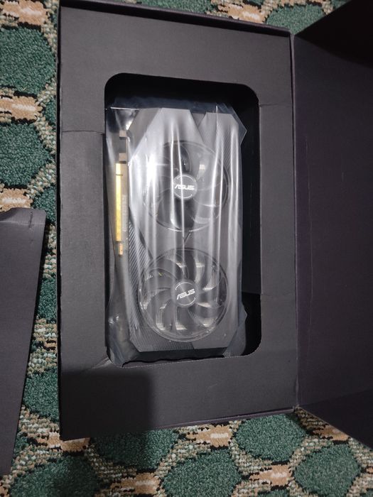 ASUS GTX 1660 Dual Evo