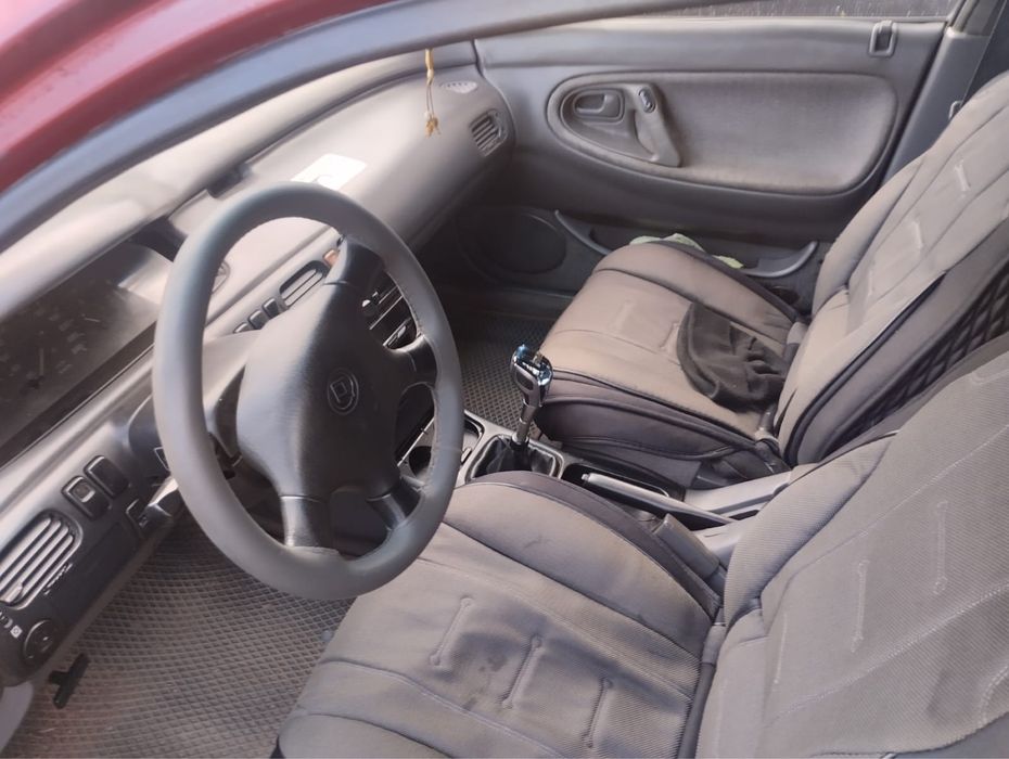 Продам mazda 626