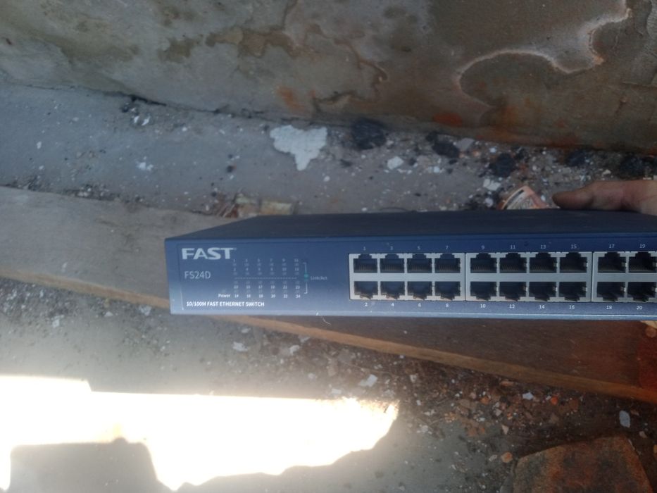 Fast fs24d коммутатор маршрутизатор 24 порта
