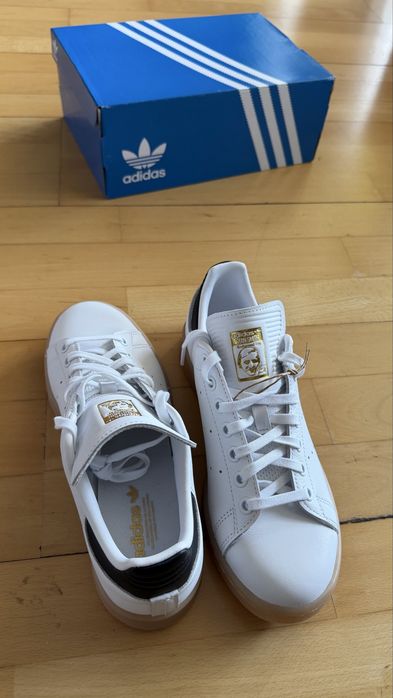 Tennisi   Adidas