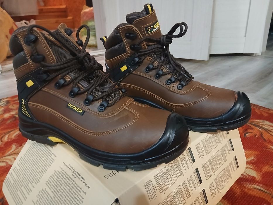 Сефти обуви продам