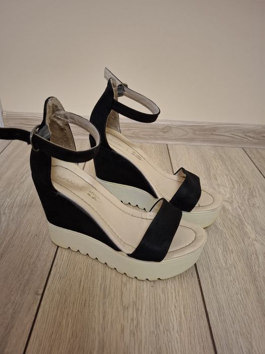 Дамски сандали 38 номер