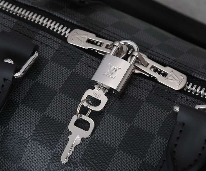Сак от естествена кожа Louis Vuitton
