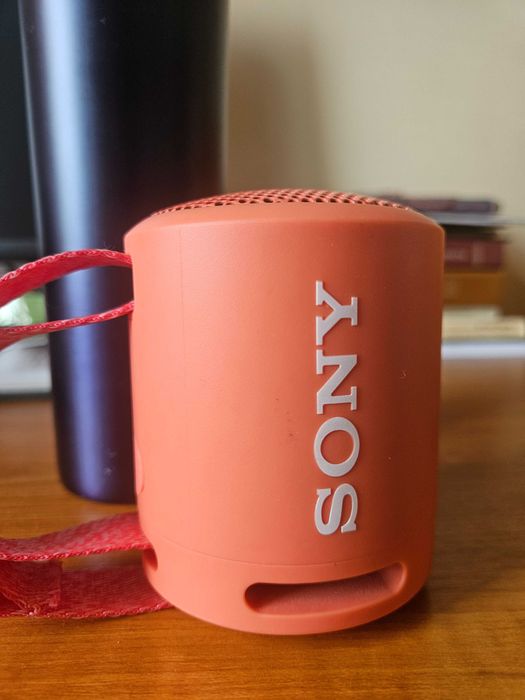 Портативна колонка SONY XRS B13
