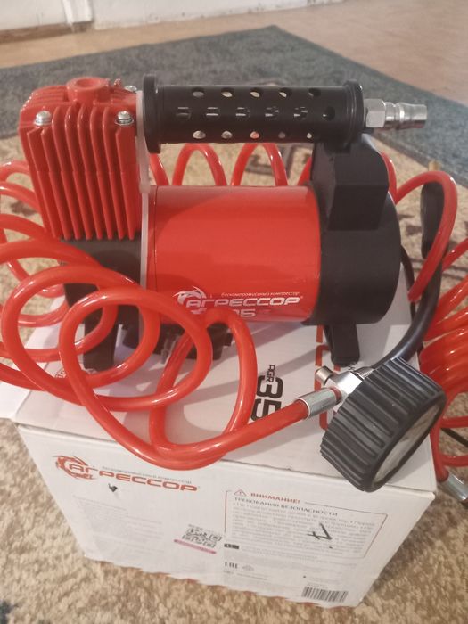 Продам компрессор автомобильный