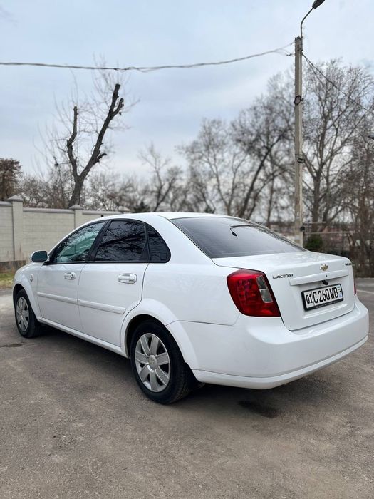 Lacetti 1.8  A/T  3-позиция