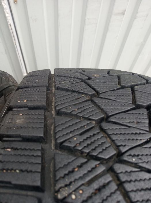 Комплект bridgestone р 17 4 шины