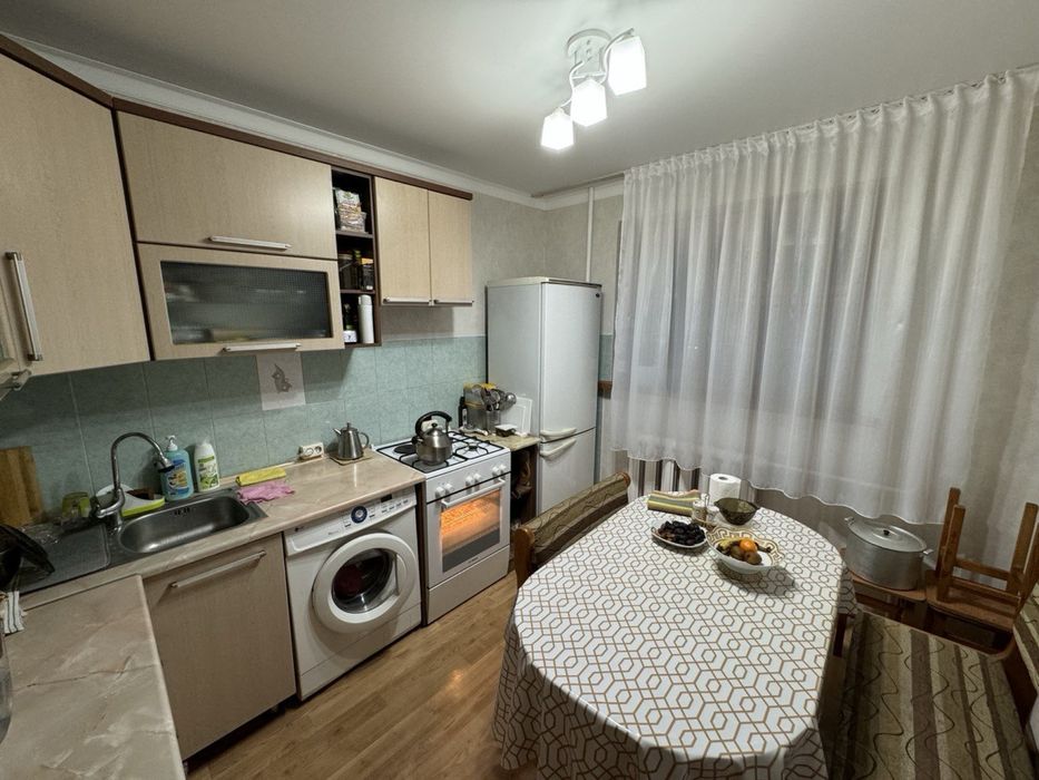 Продается 4х комнатная квартира