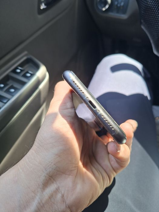 Iphone 11 128 talik yaxshi xolatda