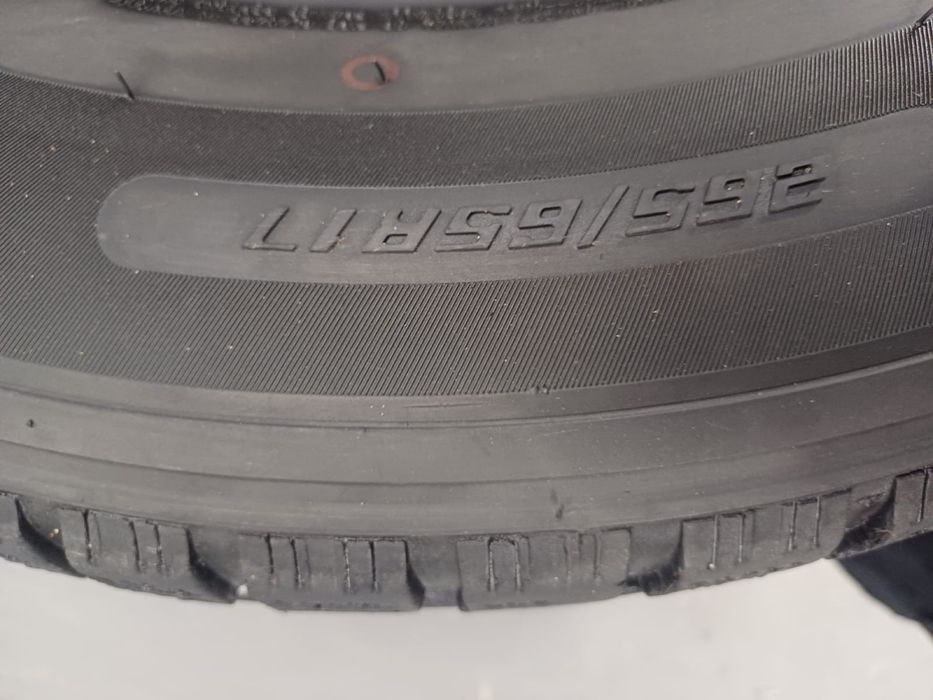 Продам резину R17