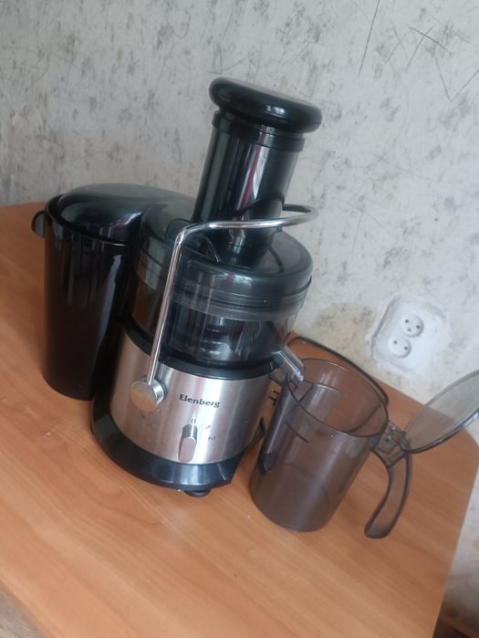 Для кухни соковыжималка