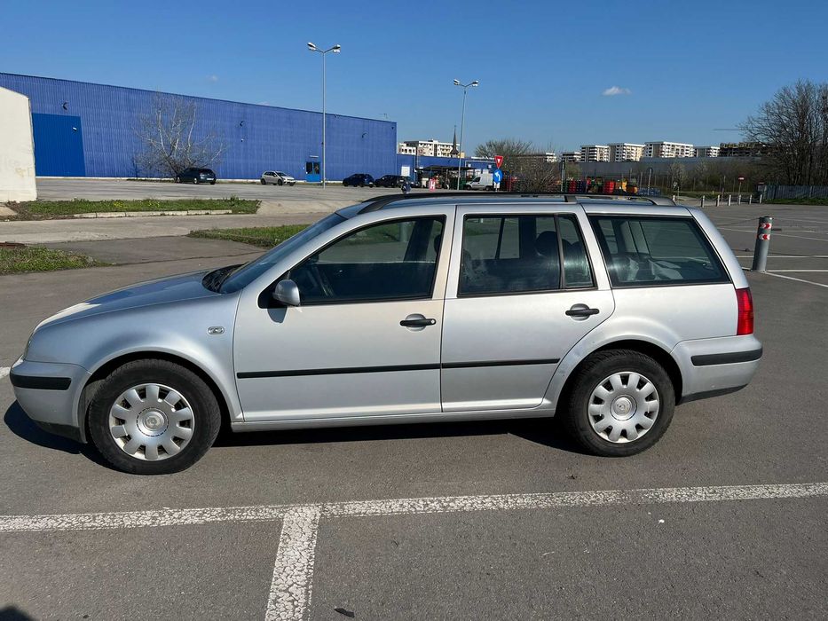 Vând Volkswagen Golf 4 Variant 1.9 TDI – 101 CP
