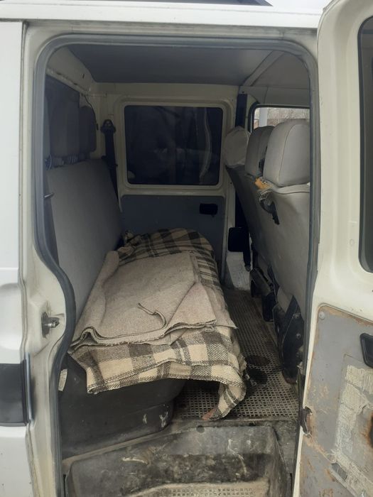 Vând camionetă Wolsvagen Doka T4
