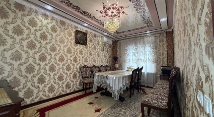 Продаётся 4-х комнатная напротив Парквуд