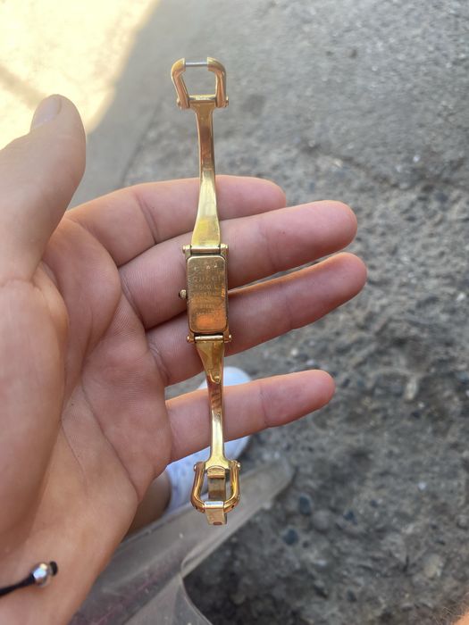 Vand ceas gucci