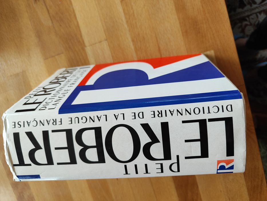 Речни Le petit Robert