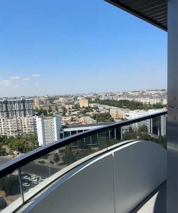 Полностью меблирована и готова к проживанию  (Новостройка)  U-Tower