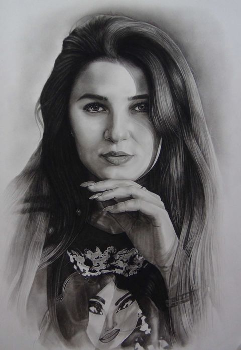 Портреты по фото на заказ углем, цветными карандашами