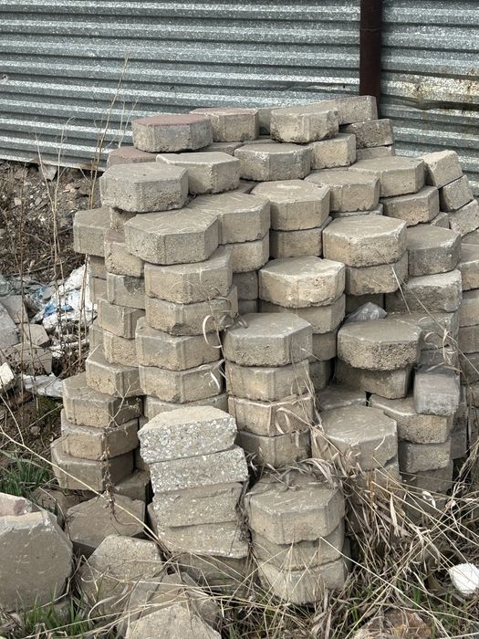 Продается брусчатка ромбик БУ