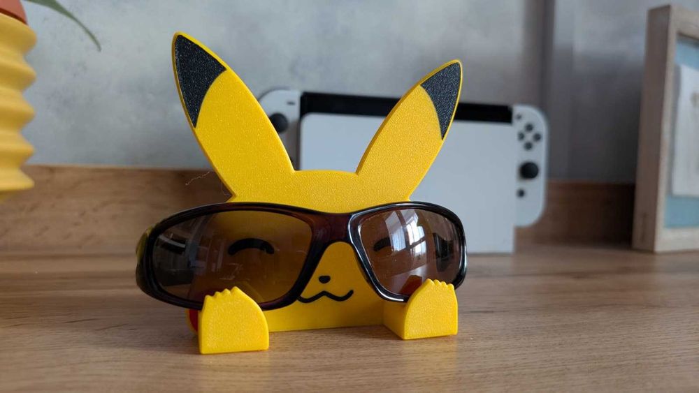 2 sunglasses sailor moon + pika si pika in gengar