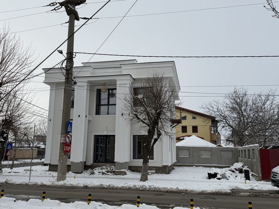 Casa p+1 de inchiriat