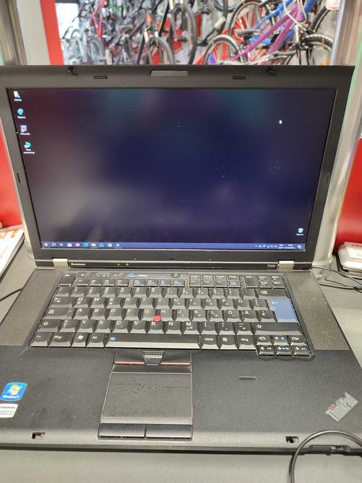 лаптоп lenovo T520