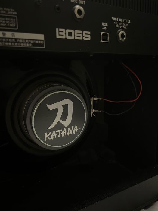 Amplificator chitară BOSS KATANA-50 – 50W, 1x12”, efecte integrate