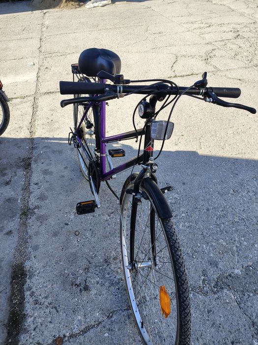 Bicicleta dama Dynasty roti 28. 18 viteze.