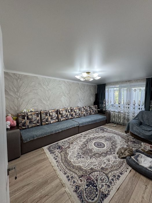 Продам 3х  комнатную квартиру