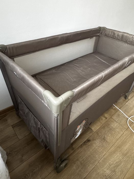 Patut Chipolino Relax pliabil, cu laterala culisanta