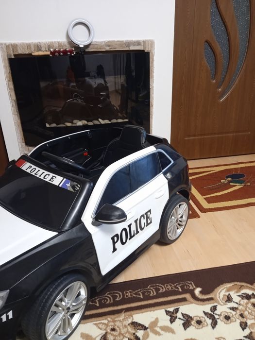 Mașinuță electrică copiii