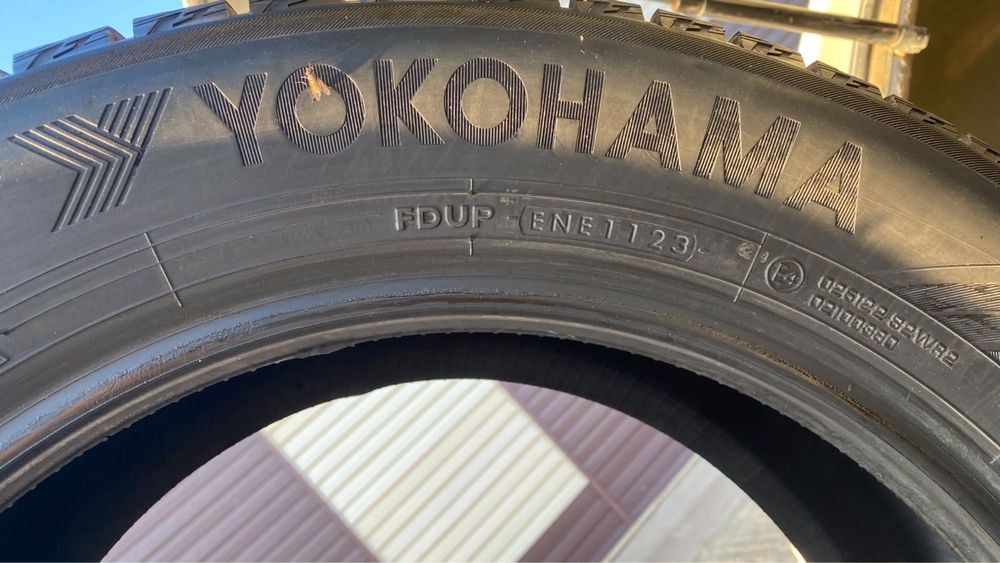 Зимные шины YOKOHAMA 17 размер