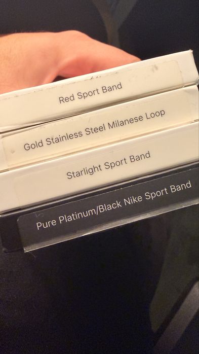 Apple Watch Series 8 45mm Gold Stainless Steel Case SS + Milanese Loop