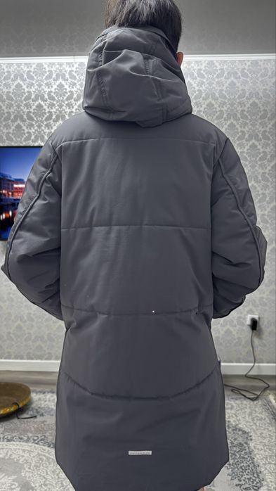 Продам куртку на мальчика бренда Button Blue