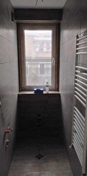 Майстор - шпакловка, боядисване, баня, полагане на подови настилки