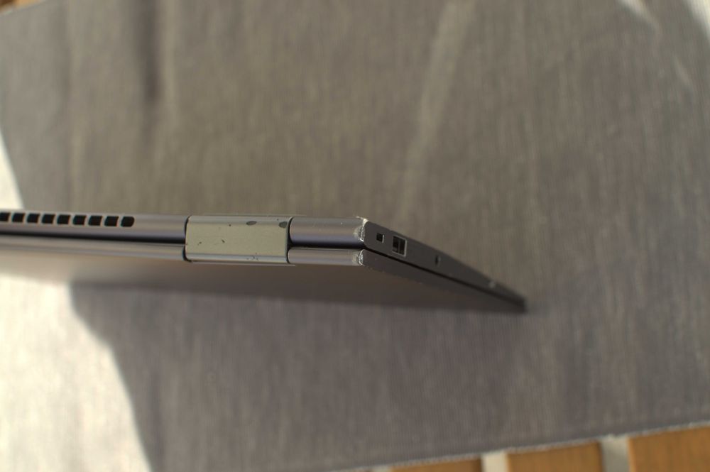 Лаптоп Lenovo X1 Yoga Gen 6 i7 / 16GB / 256GB SSD / IPS Touch