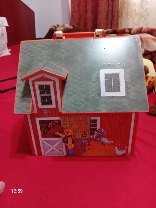 Casuta playmobil ferma