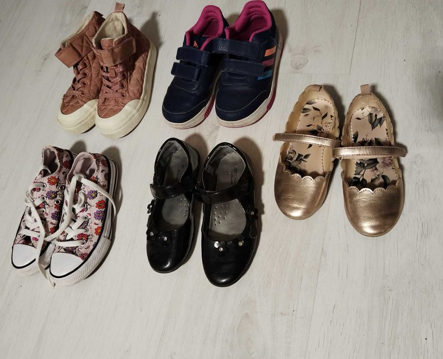 Incaltaminte fetita mărimea 30.5, 31