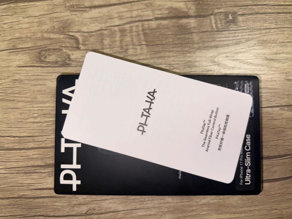 Чехол на телефон айфон 17 про Макс  PITAKA